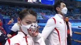 摸摸“冰墩墩”能有好運氣？奧運選手的“幸運密碼”藏不住了