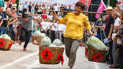 豐收時(shí)節 中國農民熱愛(ài)哪些體育運動(dòng)？