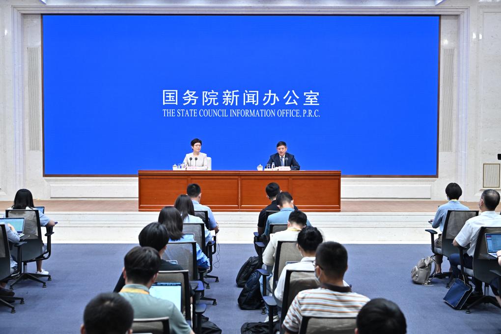 新華全媒+丨國新辦舉行“權威部門(mén)話(huà)開(kāi)局”系列主題新聞發(fā)布會(huì )介紹“加強生態(tài)環(huán)境保護，全面推進(jìn)美麗中國建設”有關(guān)情況
