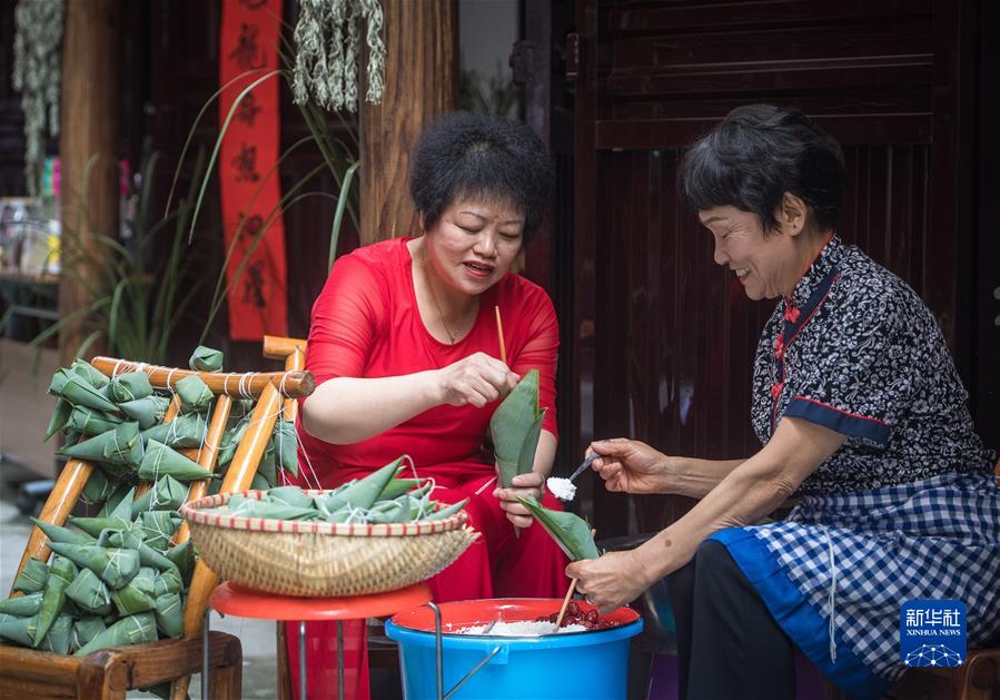 （新華全媒頭條·圖文互動(dòng)）（5）生態(tài)美、產(chǎn)業(yè)興、文化昌——長(cháng)江經(jīng)濟帶生態(tài)優(yōu)先、綠色發(fā)展見(jiàn)聞