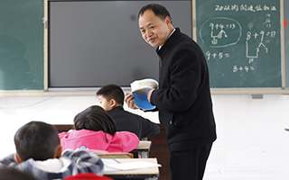落松地小學(xué)有了新變化！