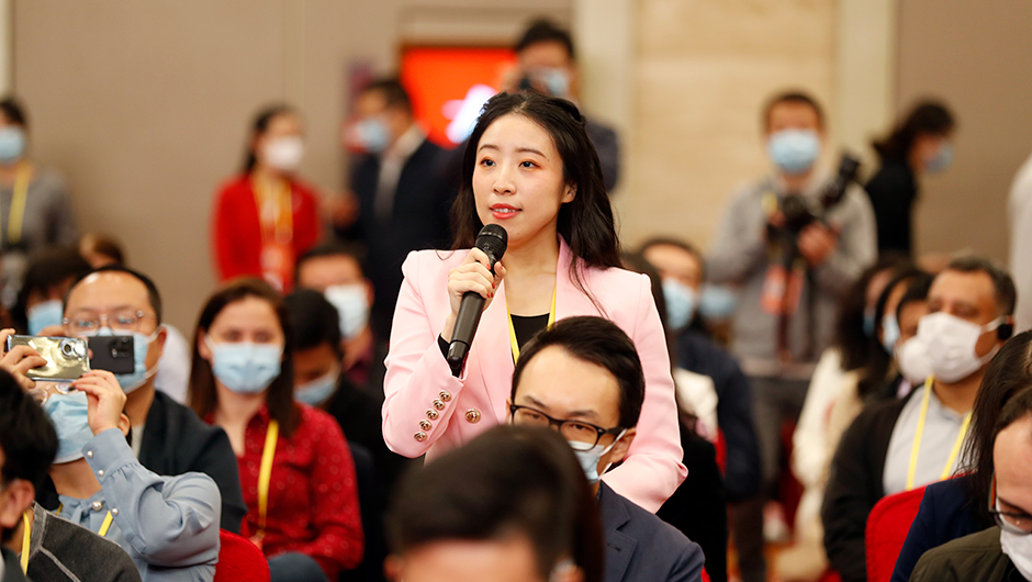 香港大公文匯傳媒集團、大公報香港文匯報記者提問(wèn)