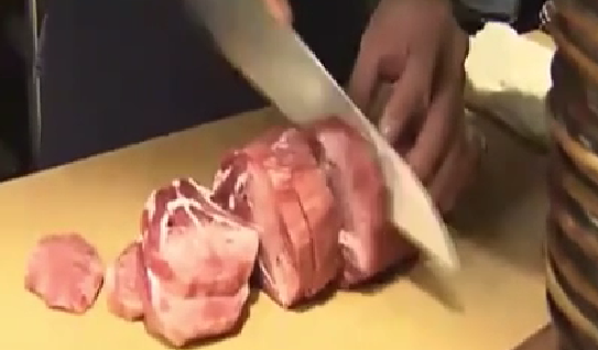 無(wú)奈！價(jià)格飛漲 日本牛肉供應緊缺沖擊餐飲業(yè)
